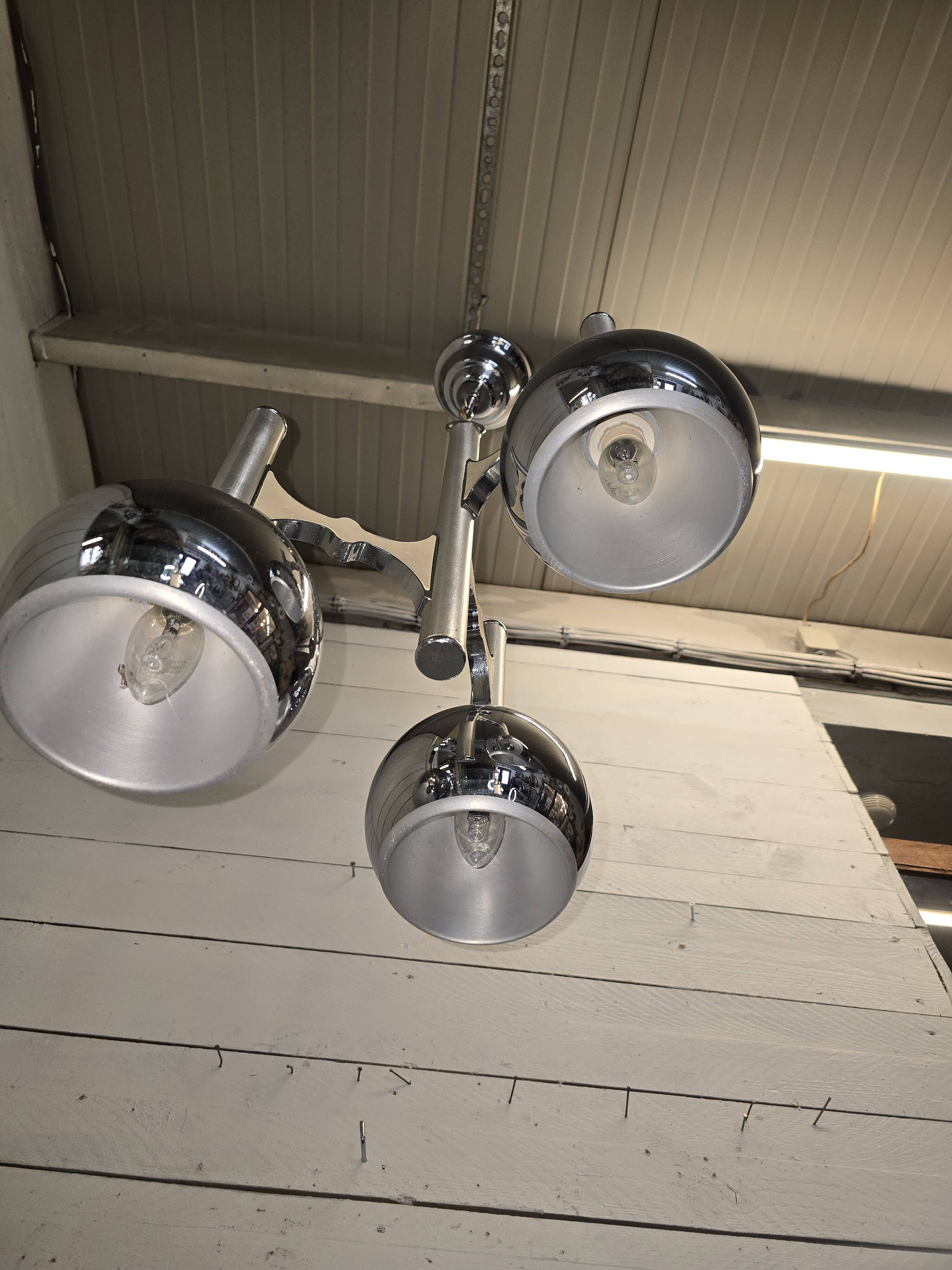 Vintage 3-light chrome metal chandelier