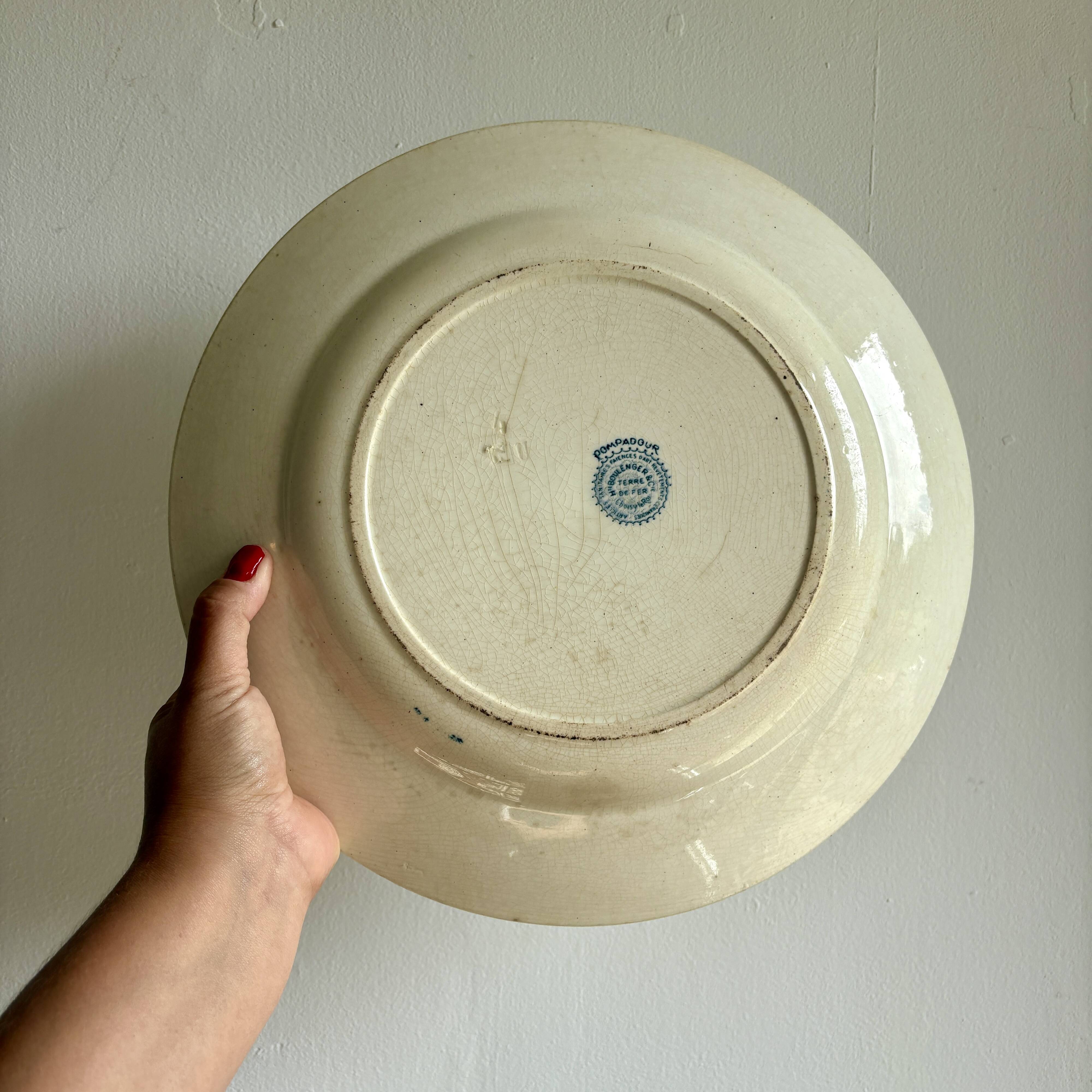 Antique round ironstone dish - Pompadour de Choisy le roi