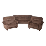 Living room sofa and pair of vintage armchairs from the 70s in italian design fabric