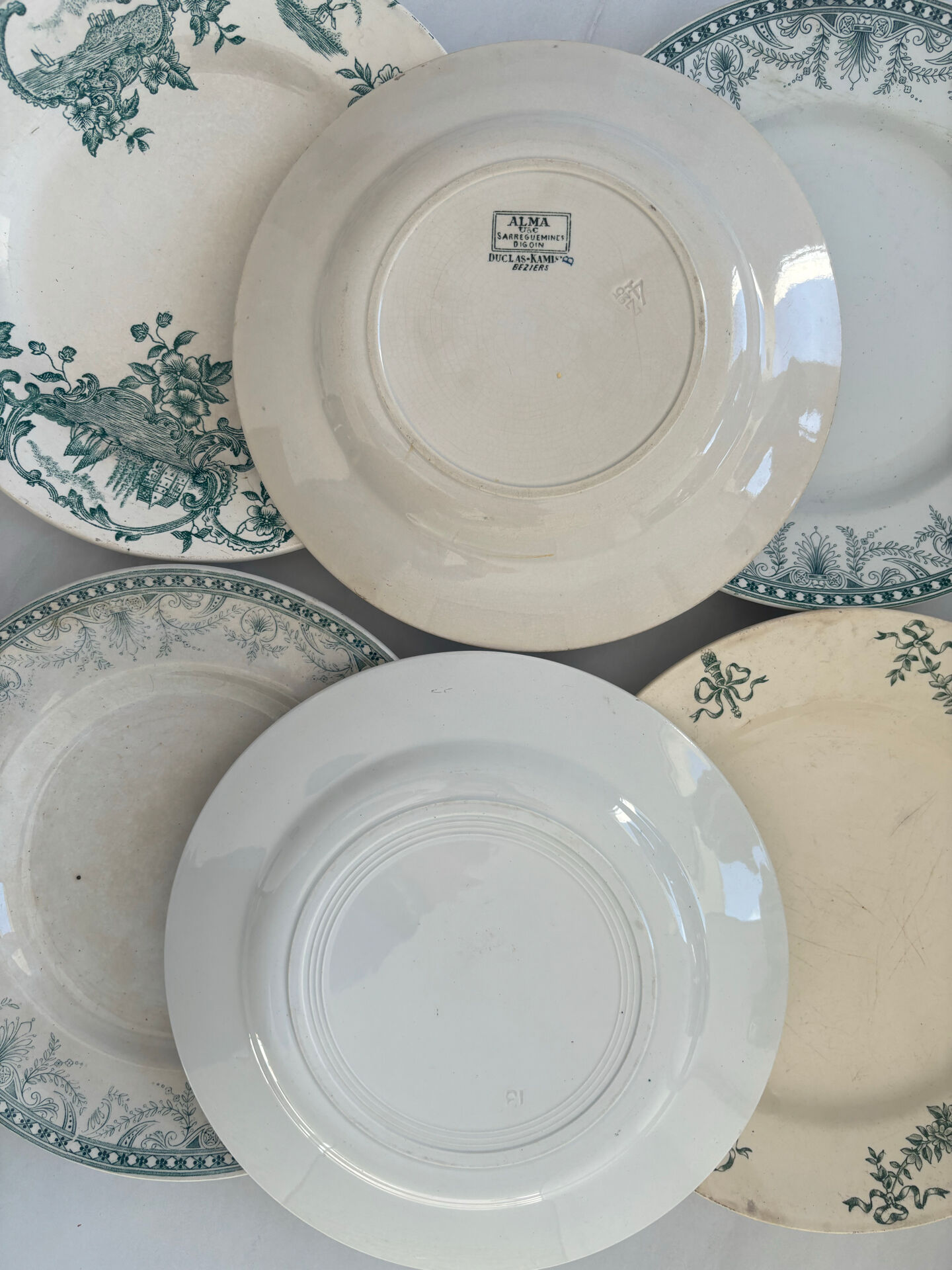 Lot of 6 green ironstone plates, antique French faience.
