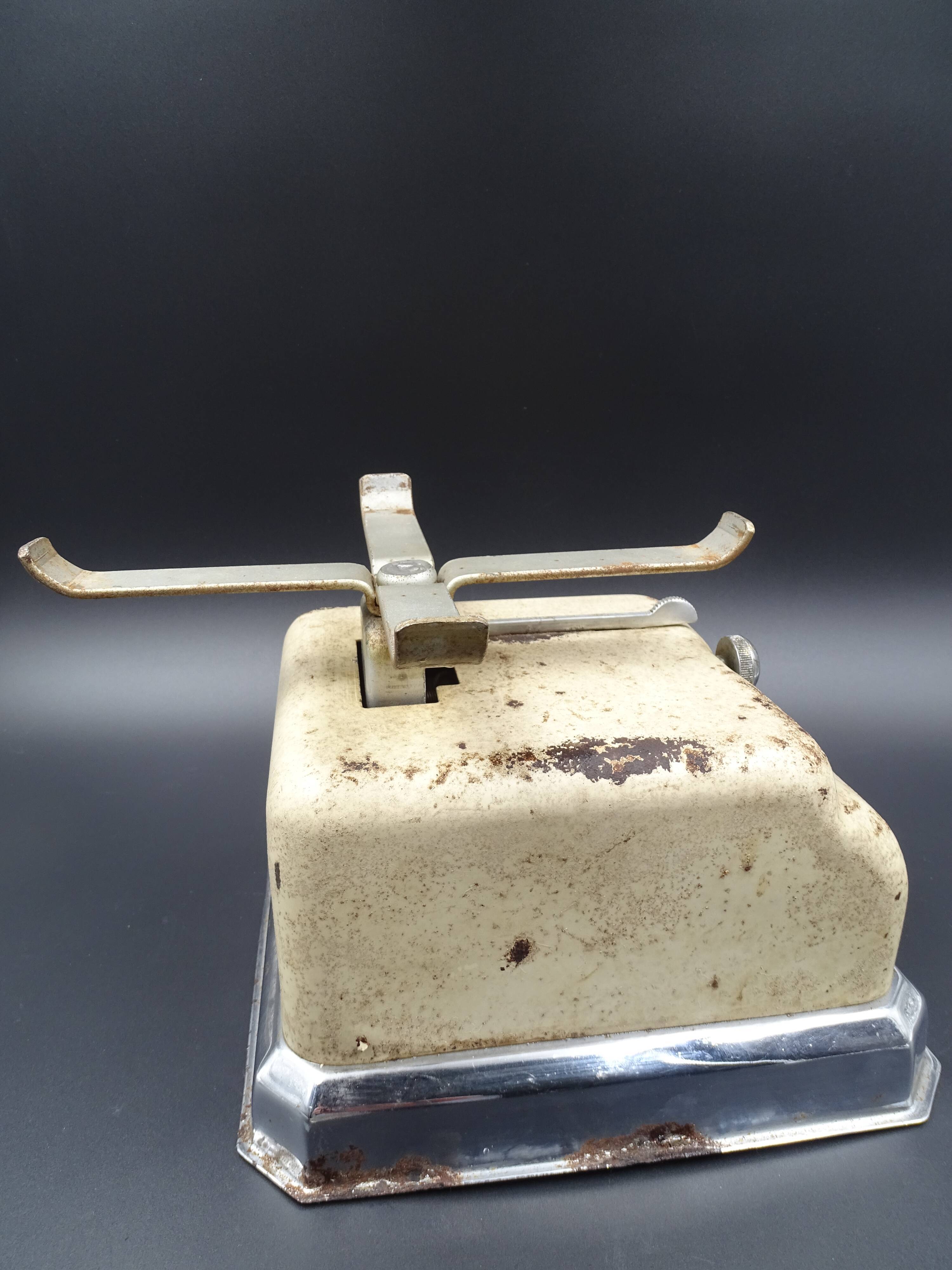 Old house balance - Superb Vintage model from the Perca brand