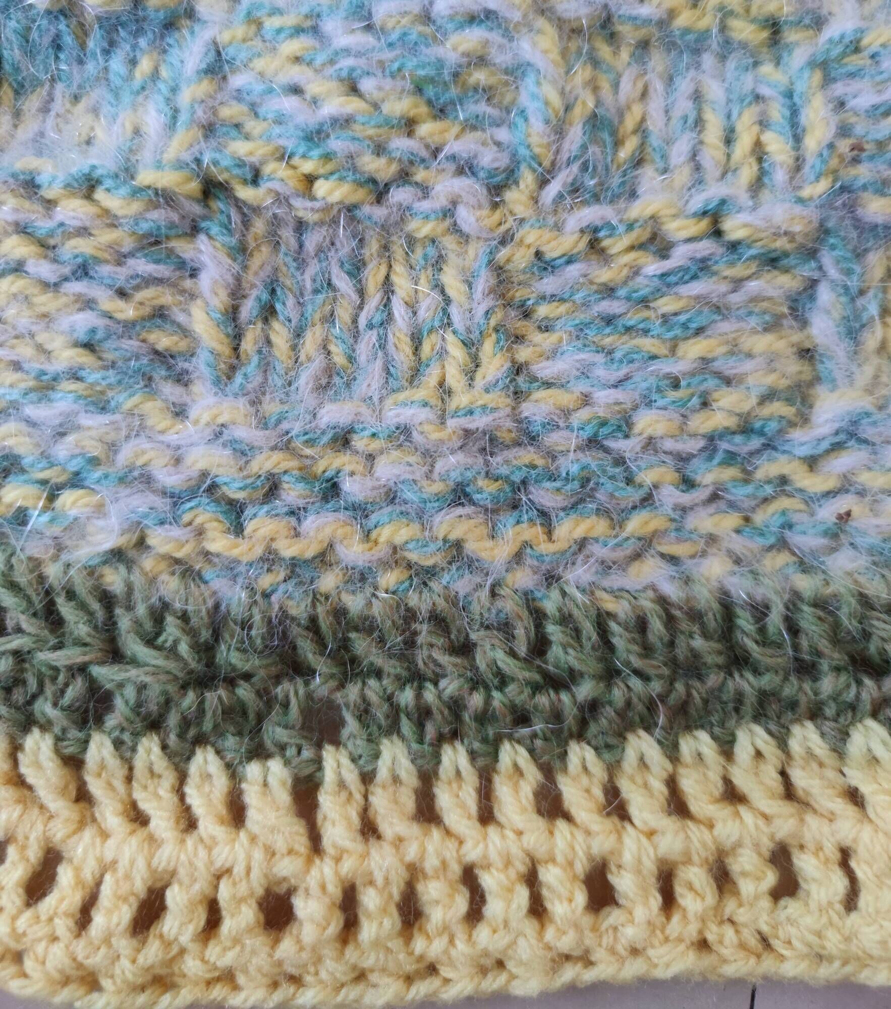 Vintage Plaid Knitted Wool 205 x 150 cm TBE