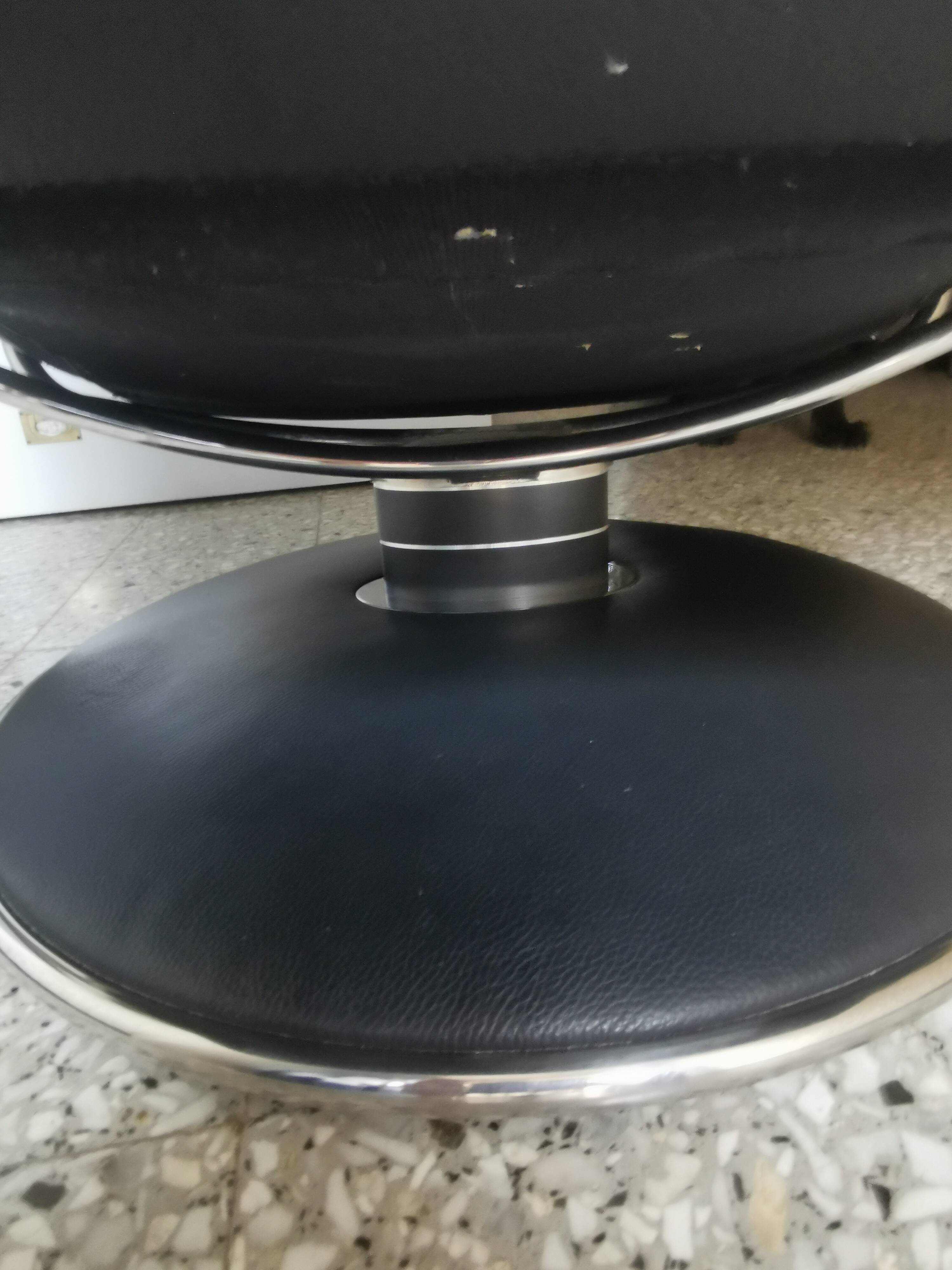 Stressless chair ekorness jazz grained leather and his foot rests