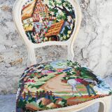 Duo of chairs medallions