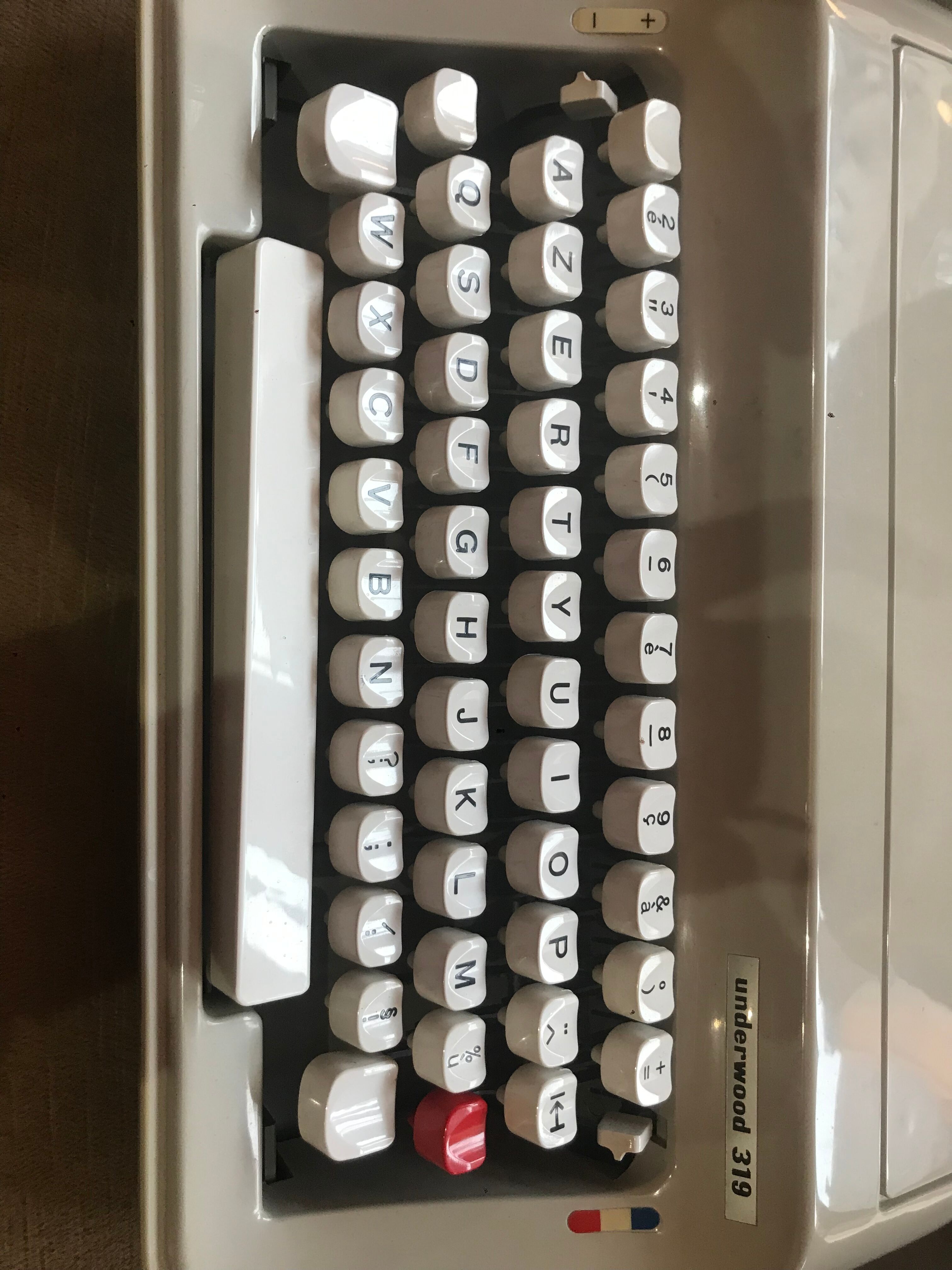 Underwood typewriter 319
