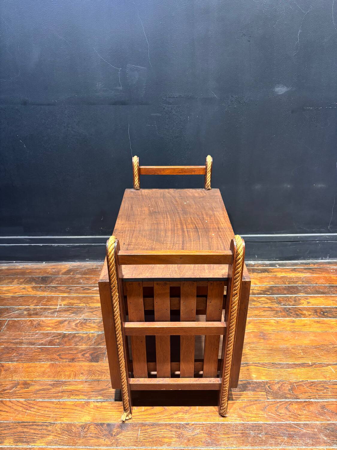 Vintage side table – Wooden structure and open shelf