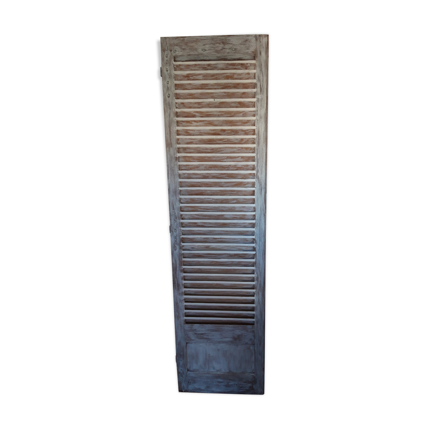 Volet ancien en chêne massif patiné
