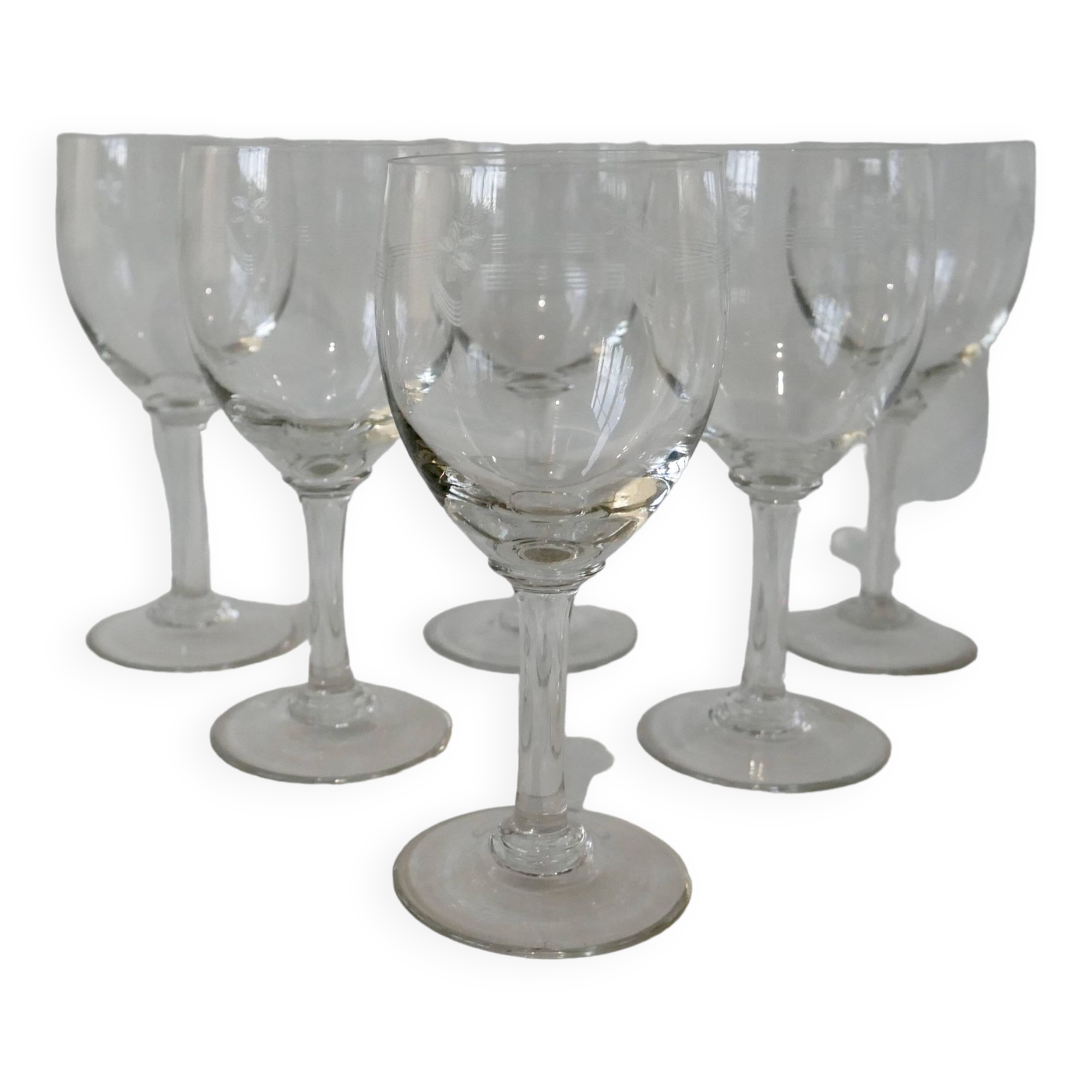 Set of 6 engraved crystal wine glasses from the 30s and 40s