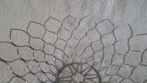 Fruit basket in chrome metal