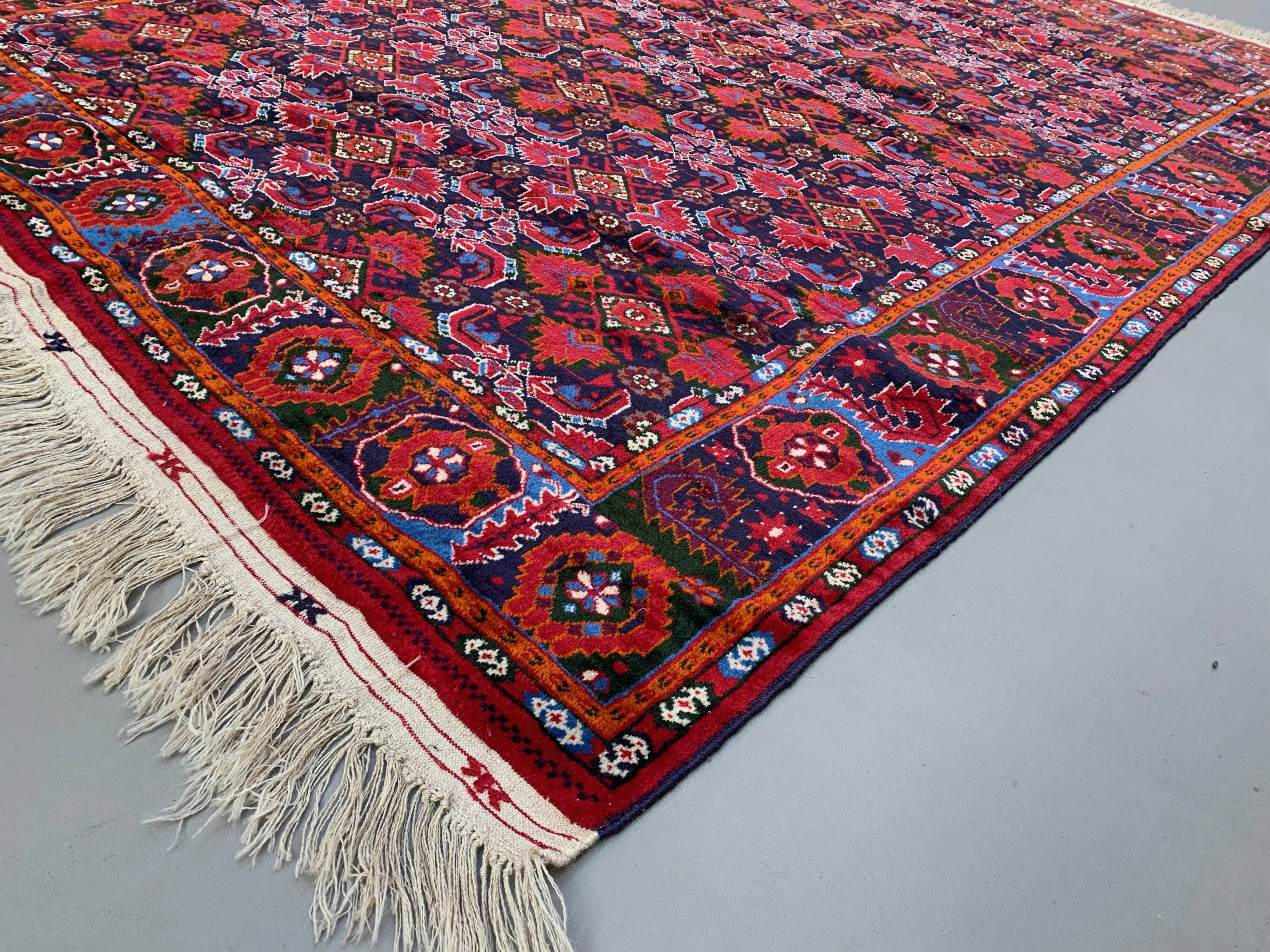 Vintage Turkoman Beshir Rug 245x170 cm