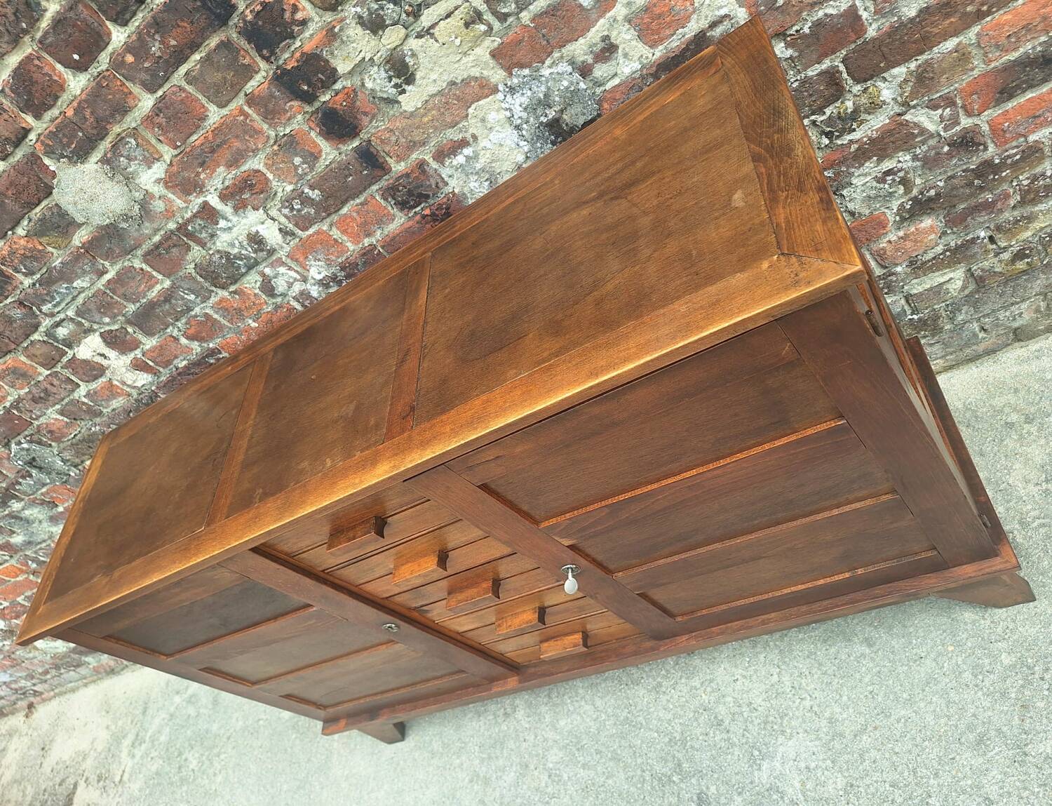 Buffet reconstruction René Gabriel vintage, meuble ancien dit de sinis