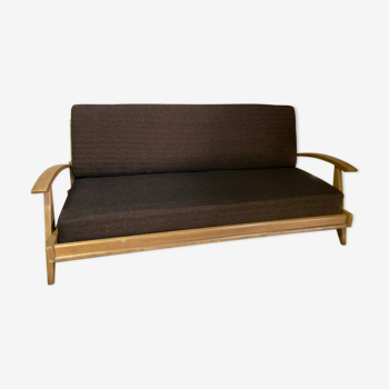Free-Span sofa from the 50