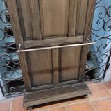 Old oak cloakroom