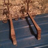 Ancient iron chenêts