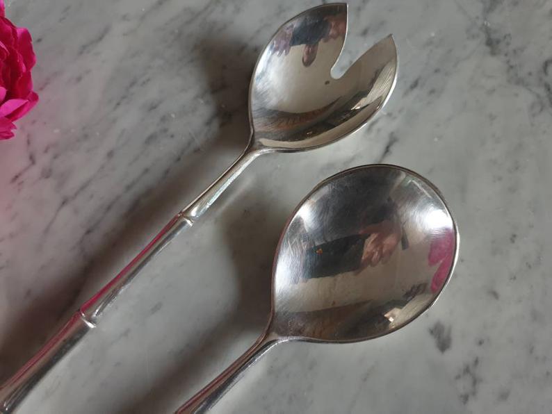 Bamboo service covers covered with antique silver metal salad italy