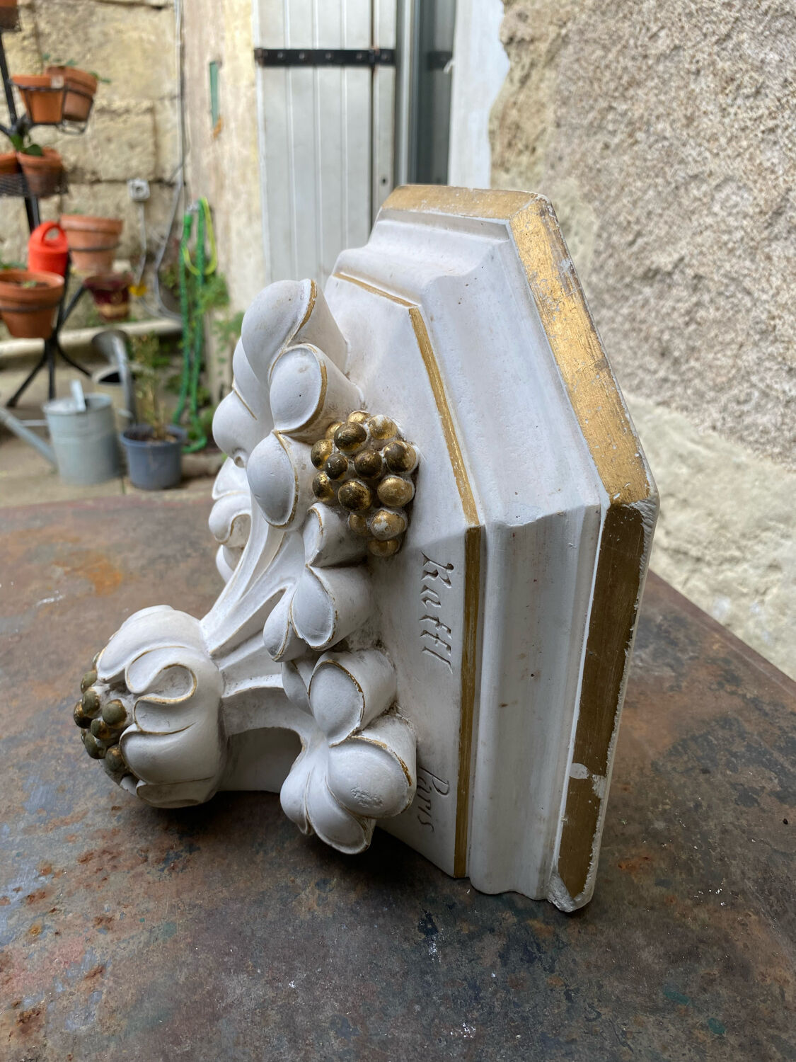 Gold wall lamp console