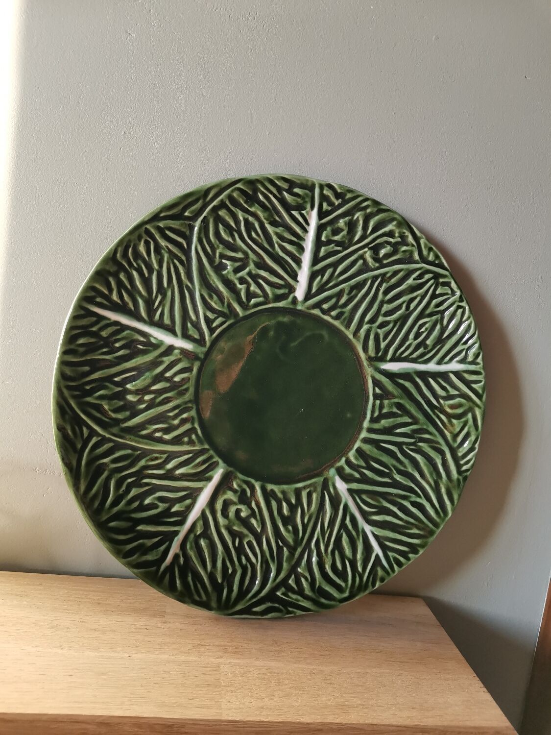 Large ceramic dish green slurry vintage cabbage leaf