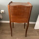 Lot de 2 tables de chevet en marqueterie vintage - style Louis XV