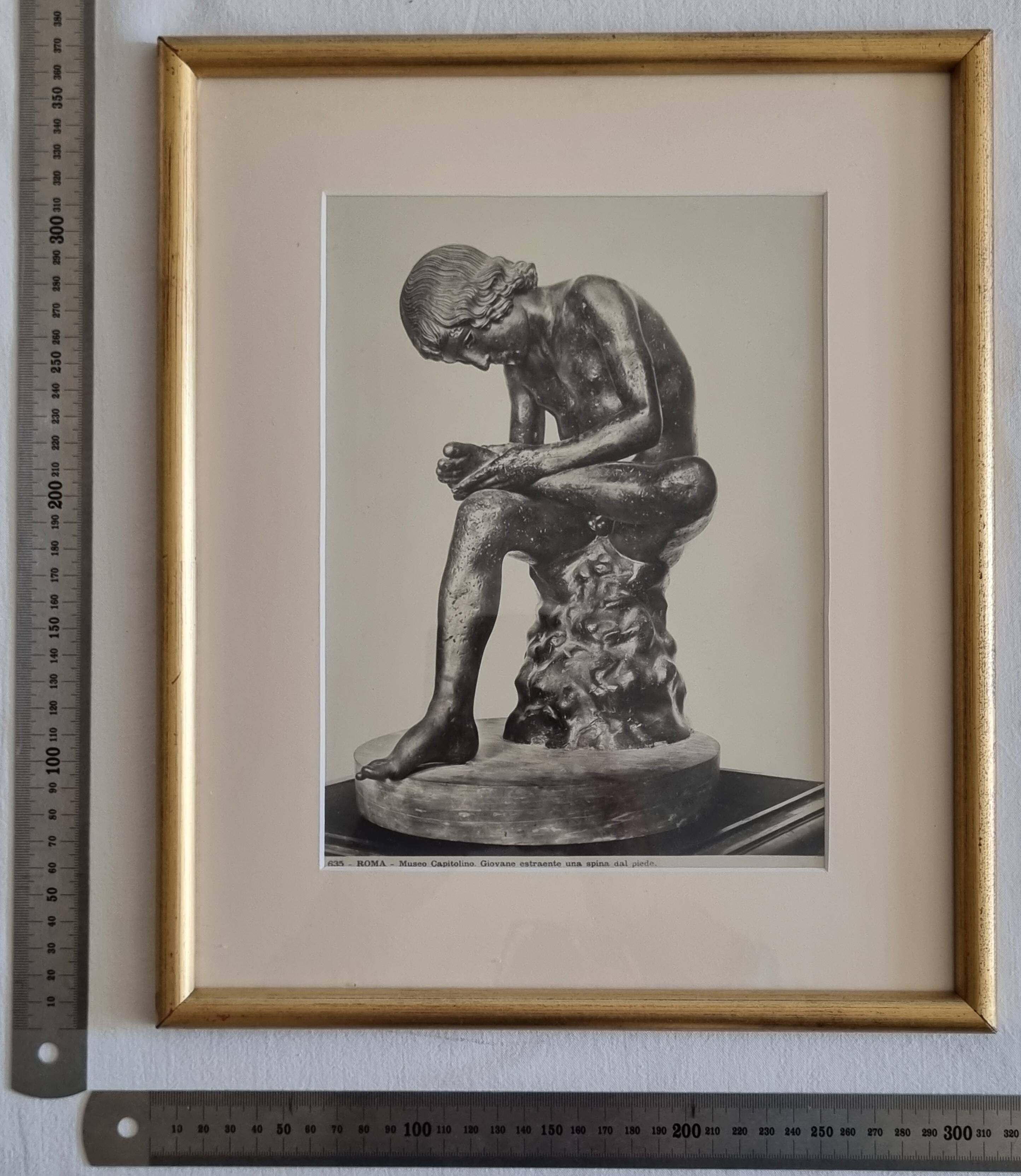 Photograph of Spinario Young man removing a thorn from his foot XXth 31 x 37 cm