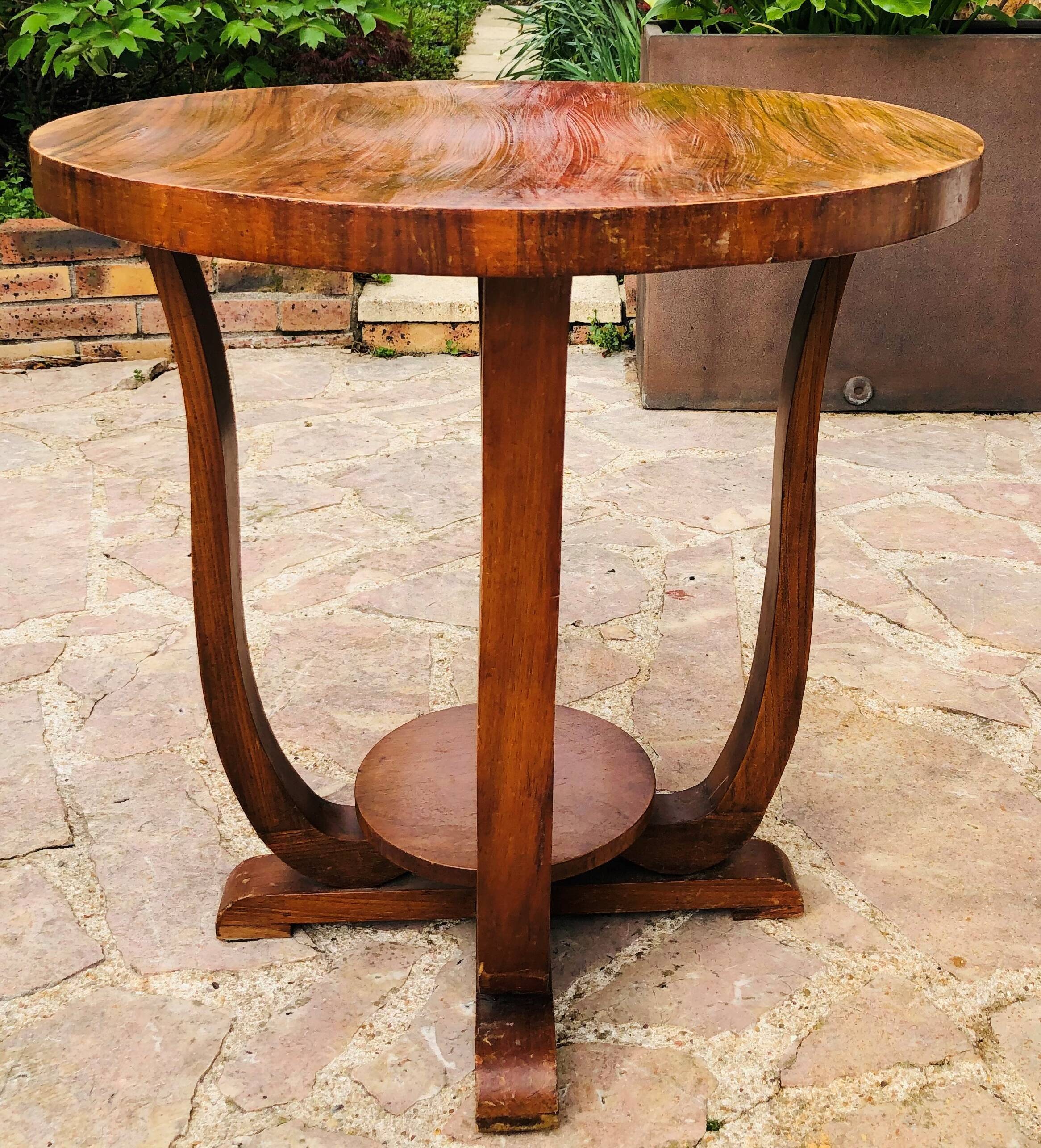 Table d'appoint en bois