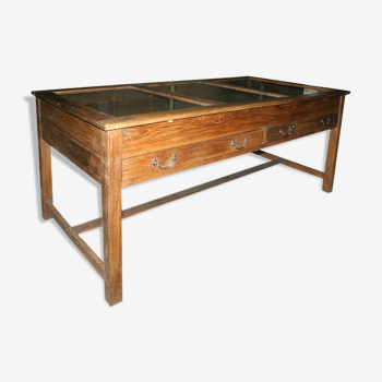 Table of trade in wood with windows