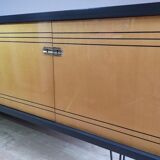 1950s-inspired enfilade