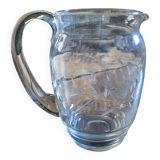 Pichet en verre gravé, décor feuillage, années 50