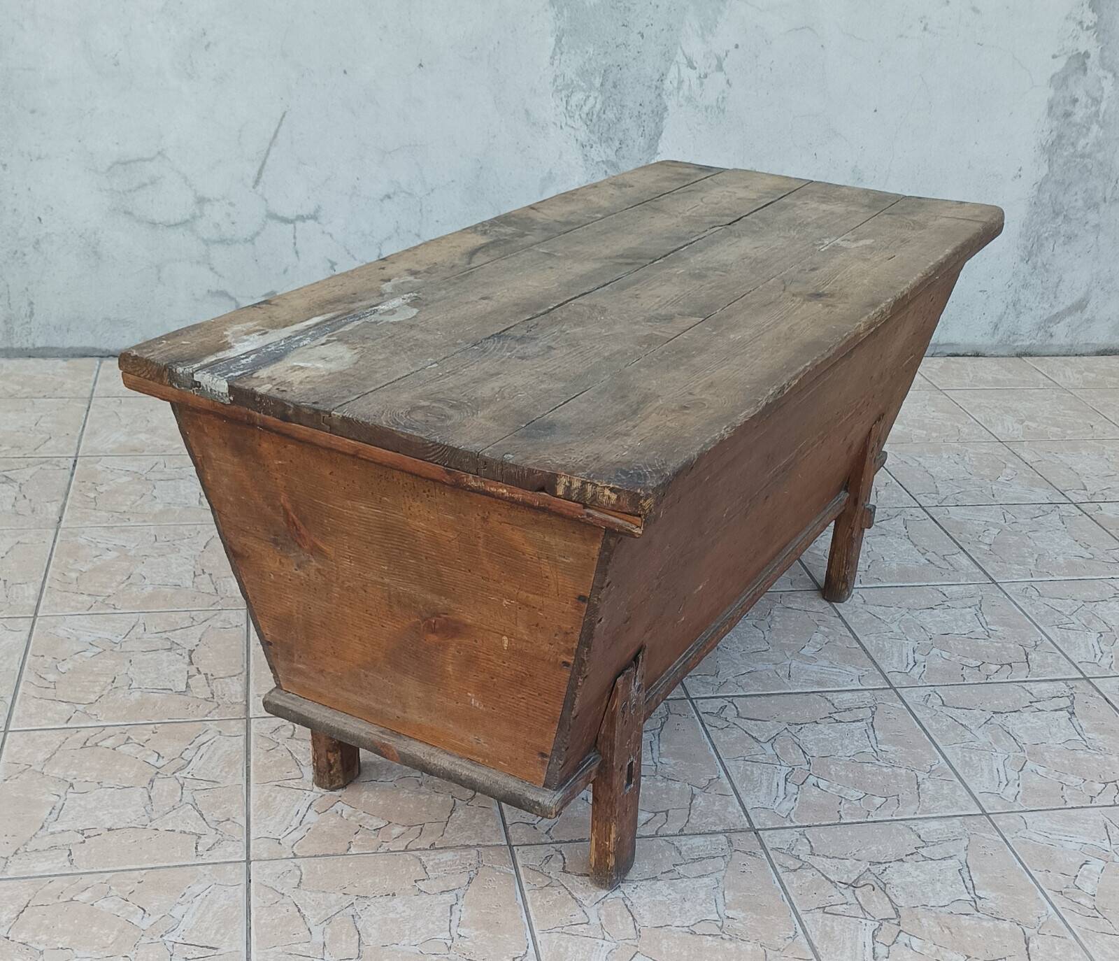 19th-century pine dough mixer