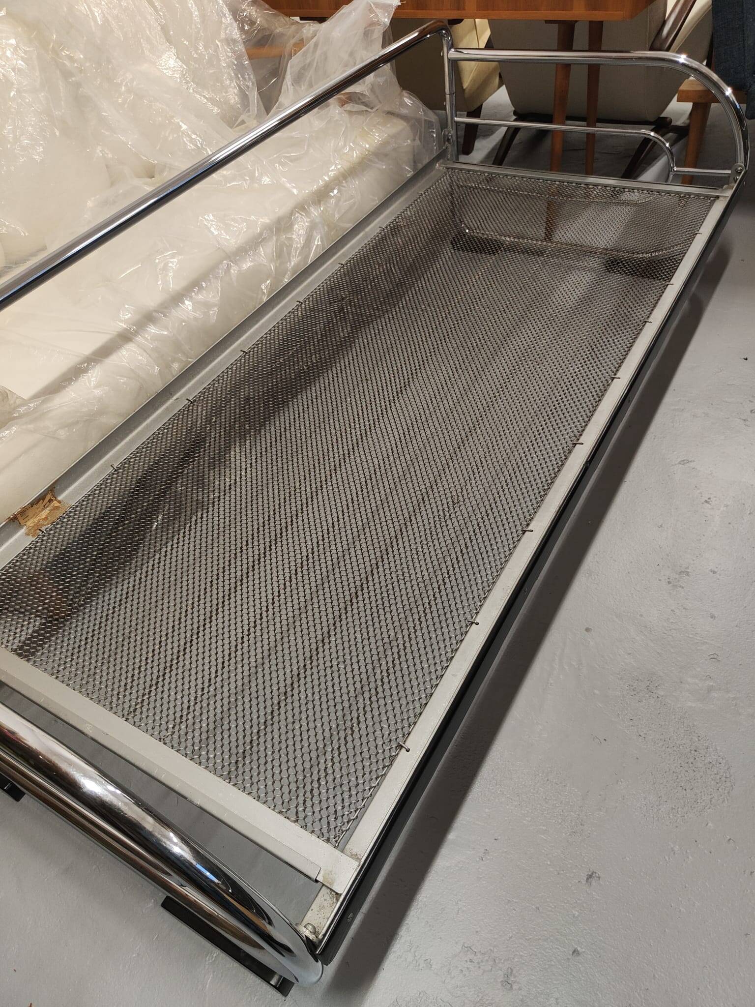 Bauhaus sofa by Robert Slezak, 1930s