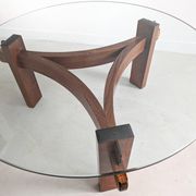 Table basse brutaliste en palissandre, années 1970