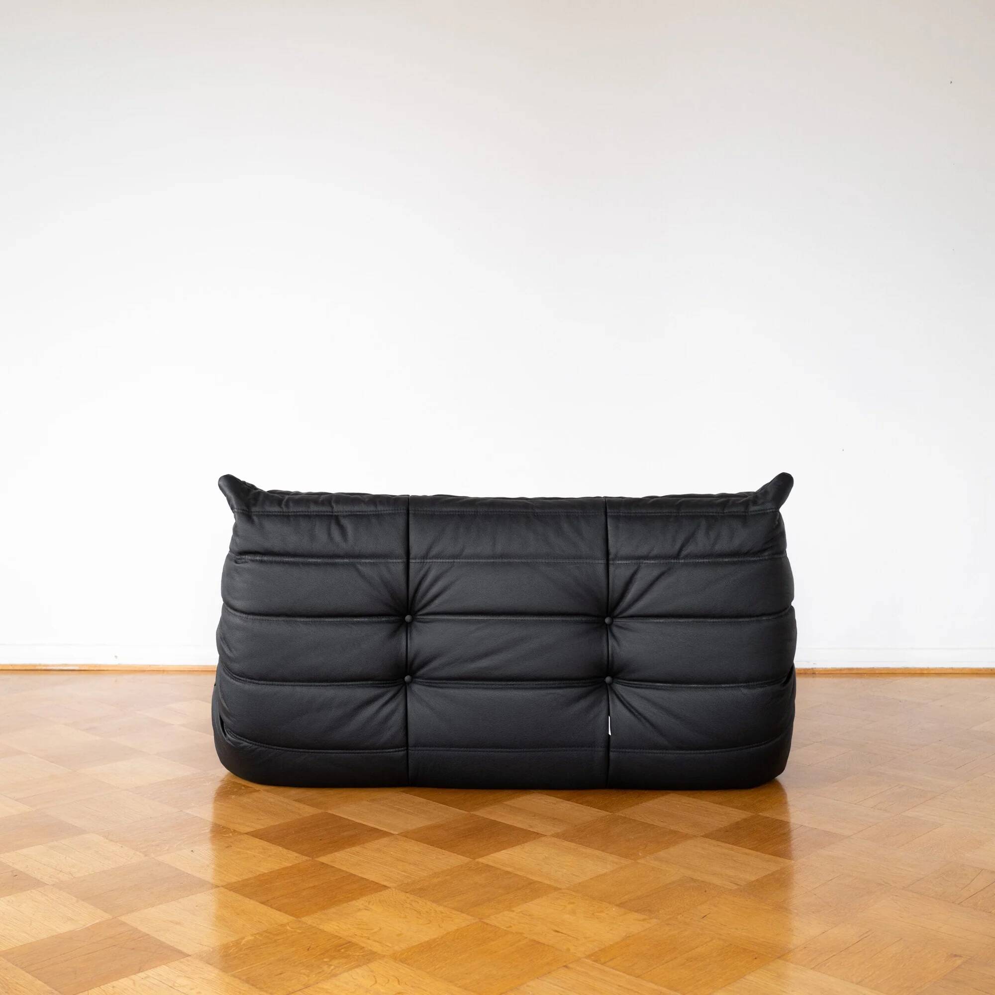 Black leather 2-seater Togo sofa by Michel Ducaroy