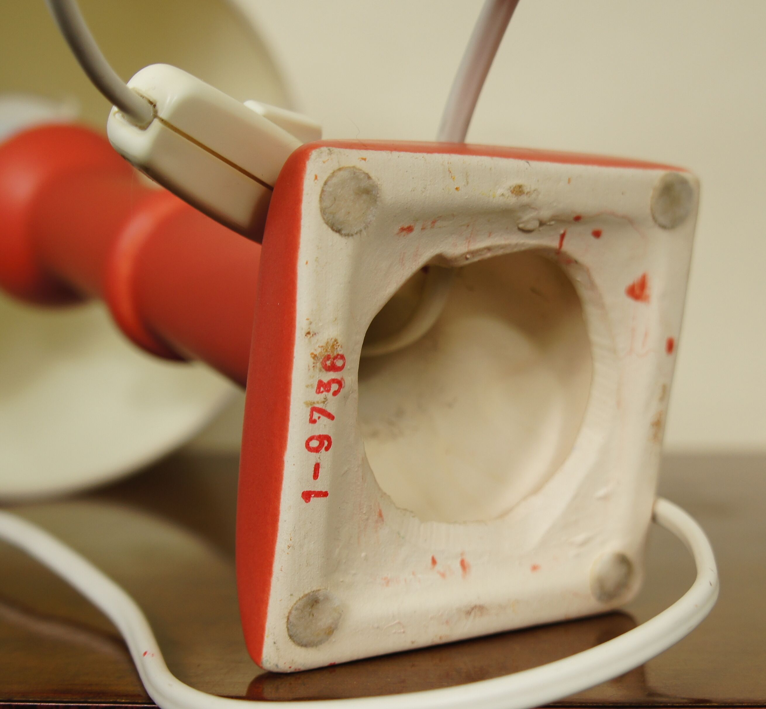 Brussels porcelain lamp