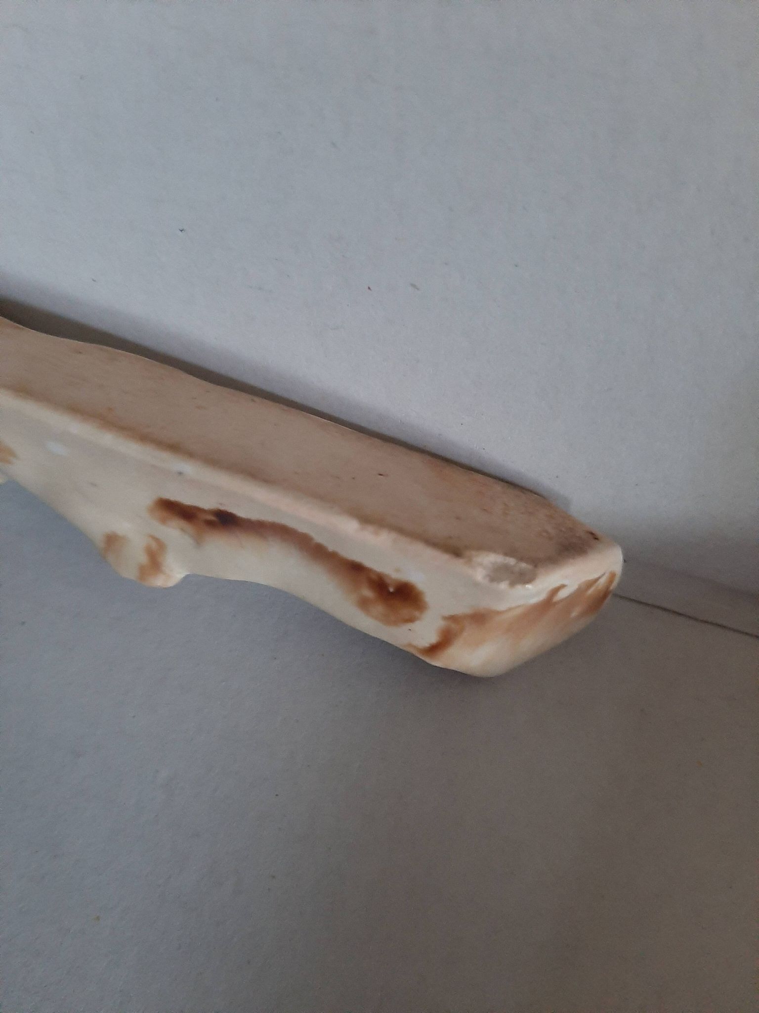 Knife rest in ceramic slip Denise Picart circa 1940
