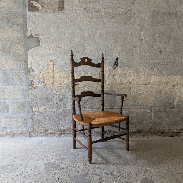 Fauteuil en bois et paille