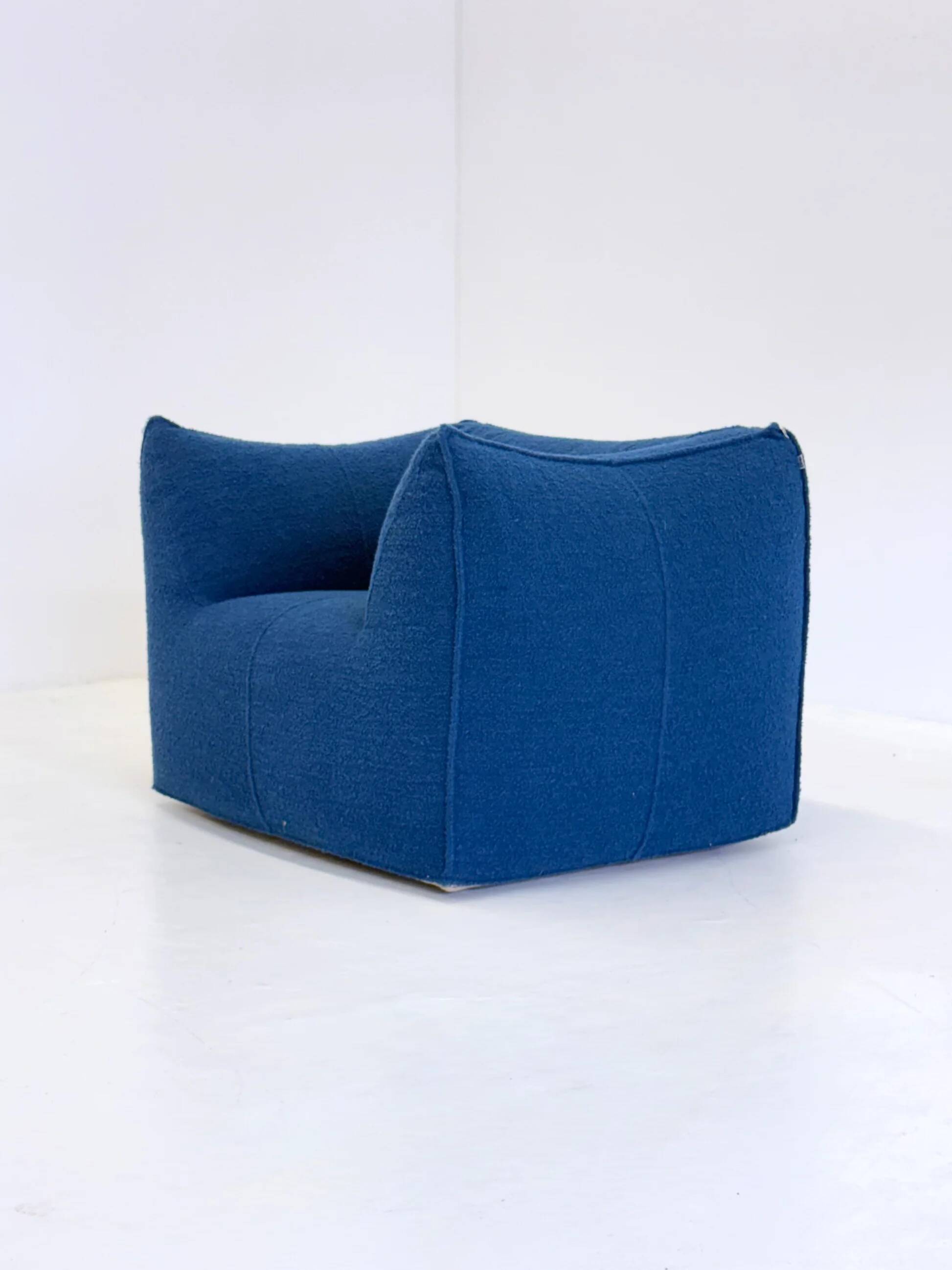 Le Bambole armchair by Mario Bellini for B&B Italia