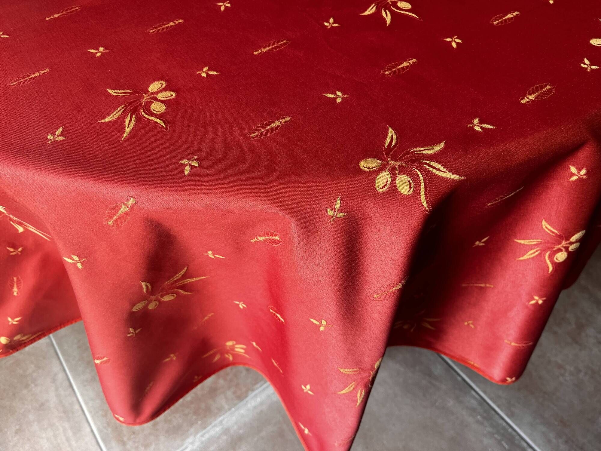 Tablecloth