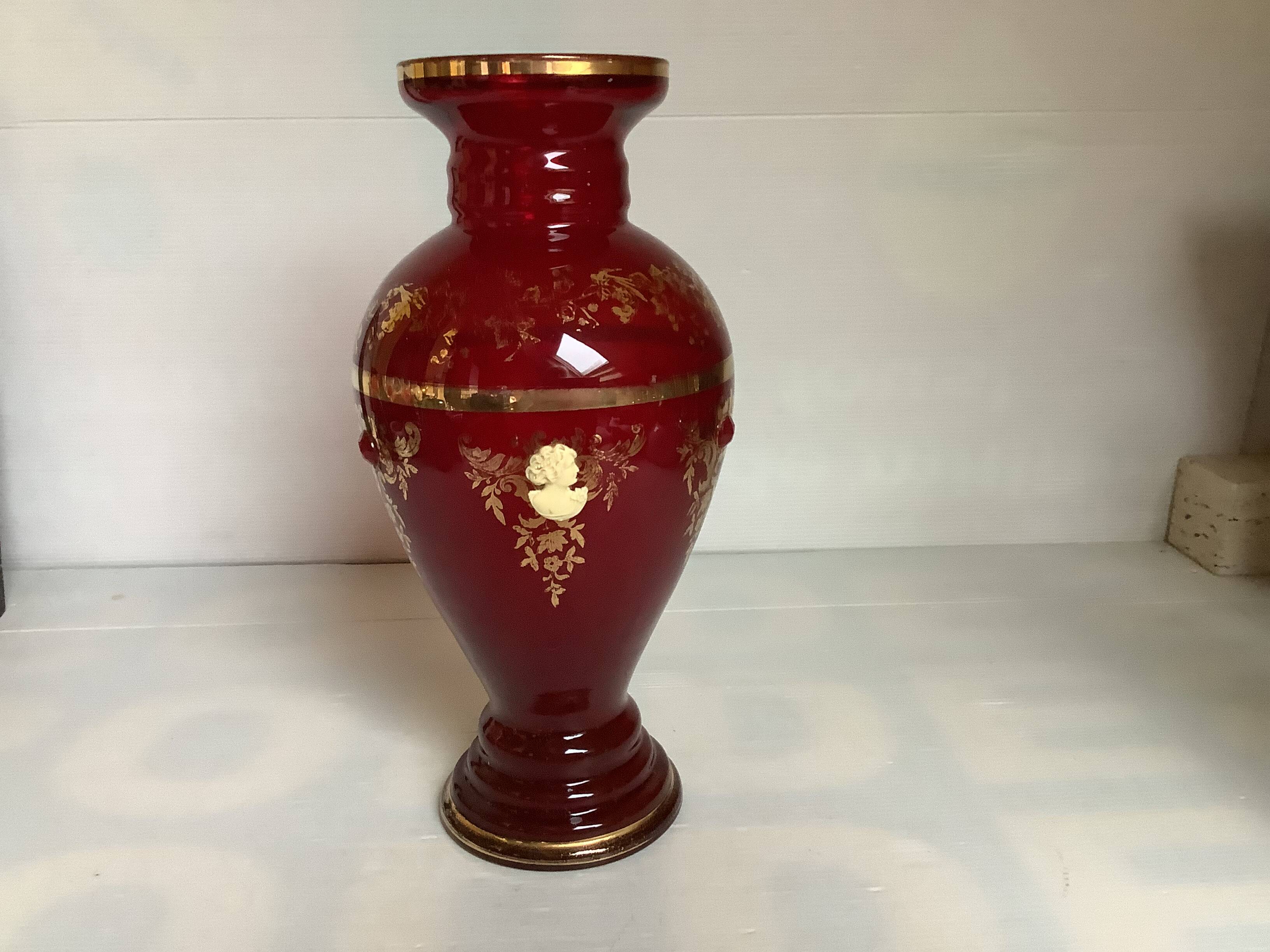 Cameo vase and red cabochons in burgundy glass