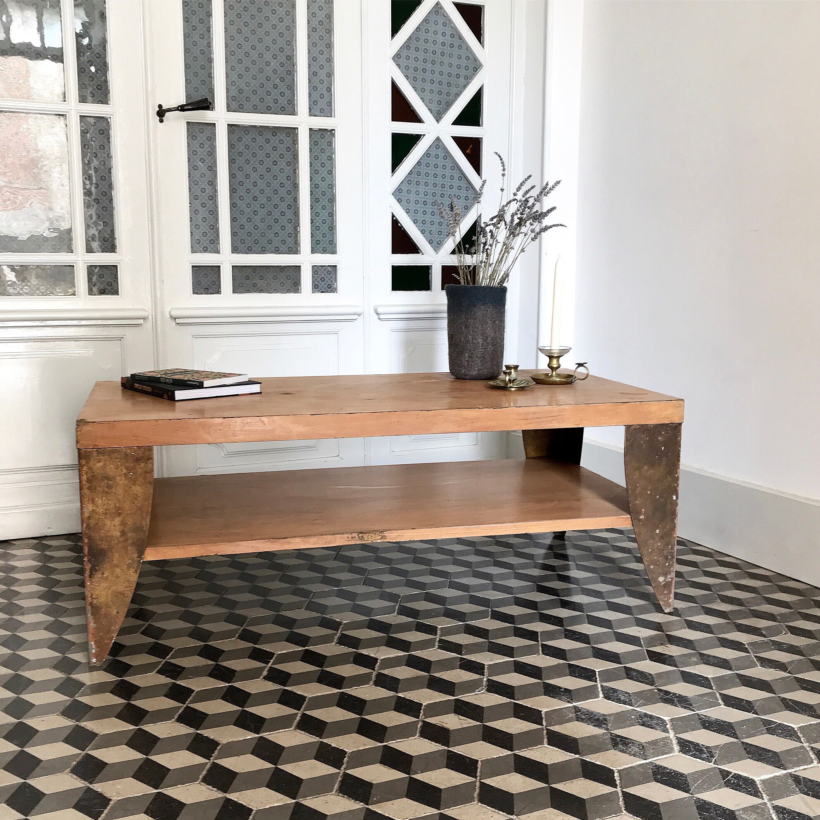 Table basse en bois et métal