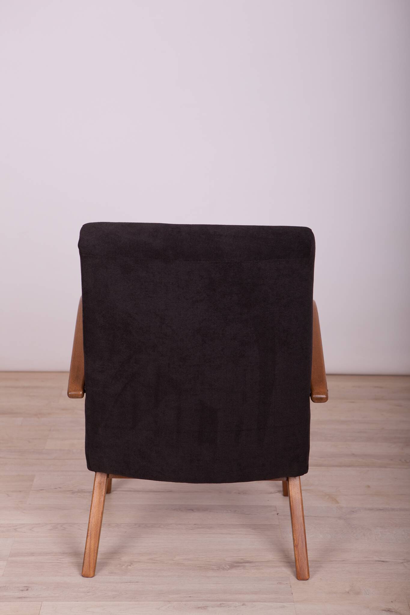 Model 53 Armchair by Jaroslav Smidek for TON, 1960s