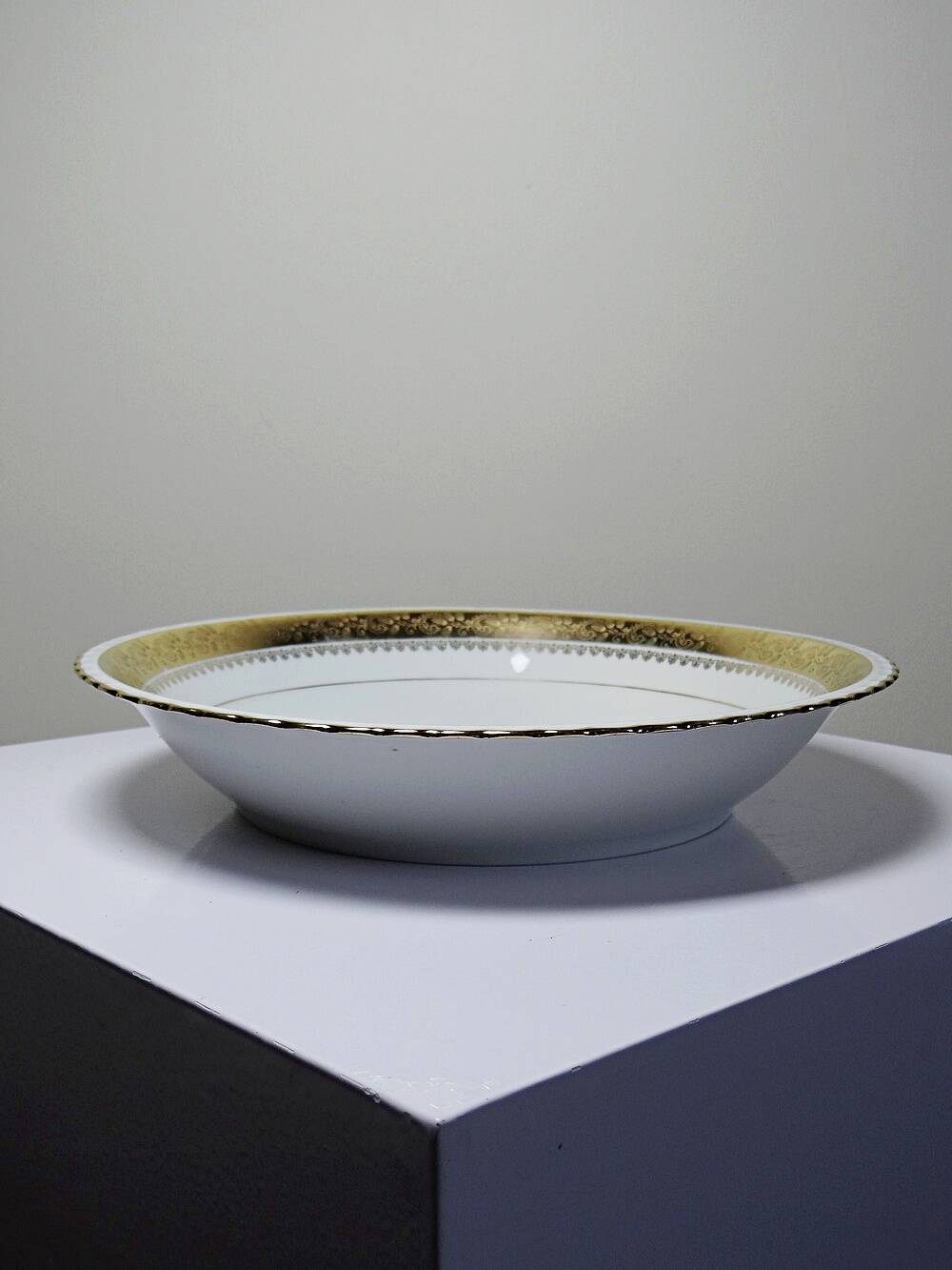 Vintage deep plate in gilded Limoges porcelain, ADP L Royal