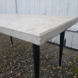Table basse en marbre années 50/60 pieds en laiton