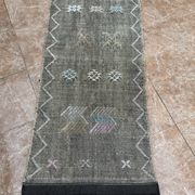 Moroccan silk hallway rug with cactus pattern: handwoven