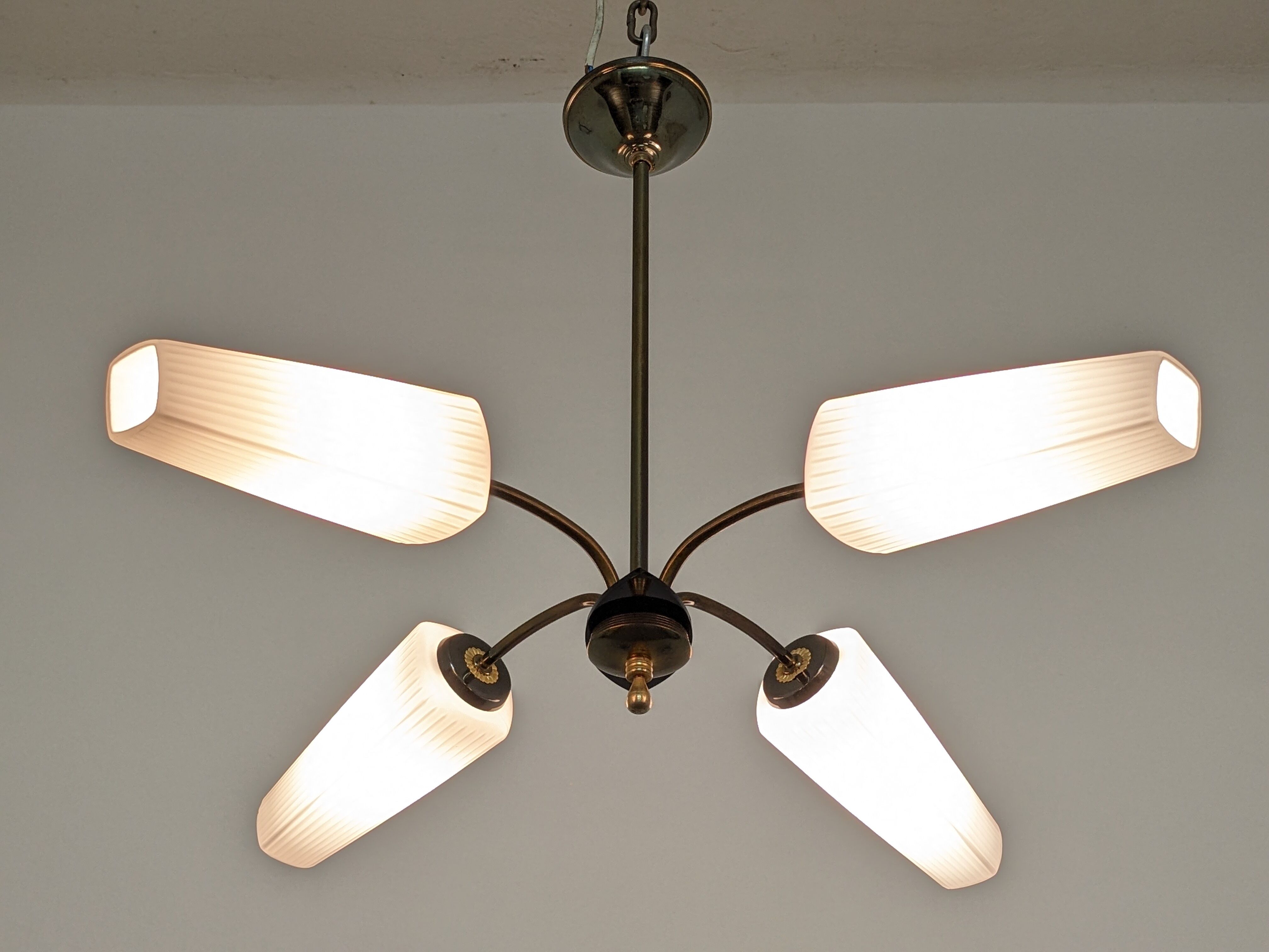 4-light chandelier from the 50s/60s