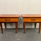 Paire de tables de chevet vintage