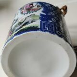 Japanese-inspired porcelain teapot.otifs Geishas kimonos, cherry blossoms