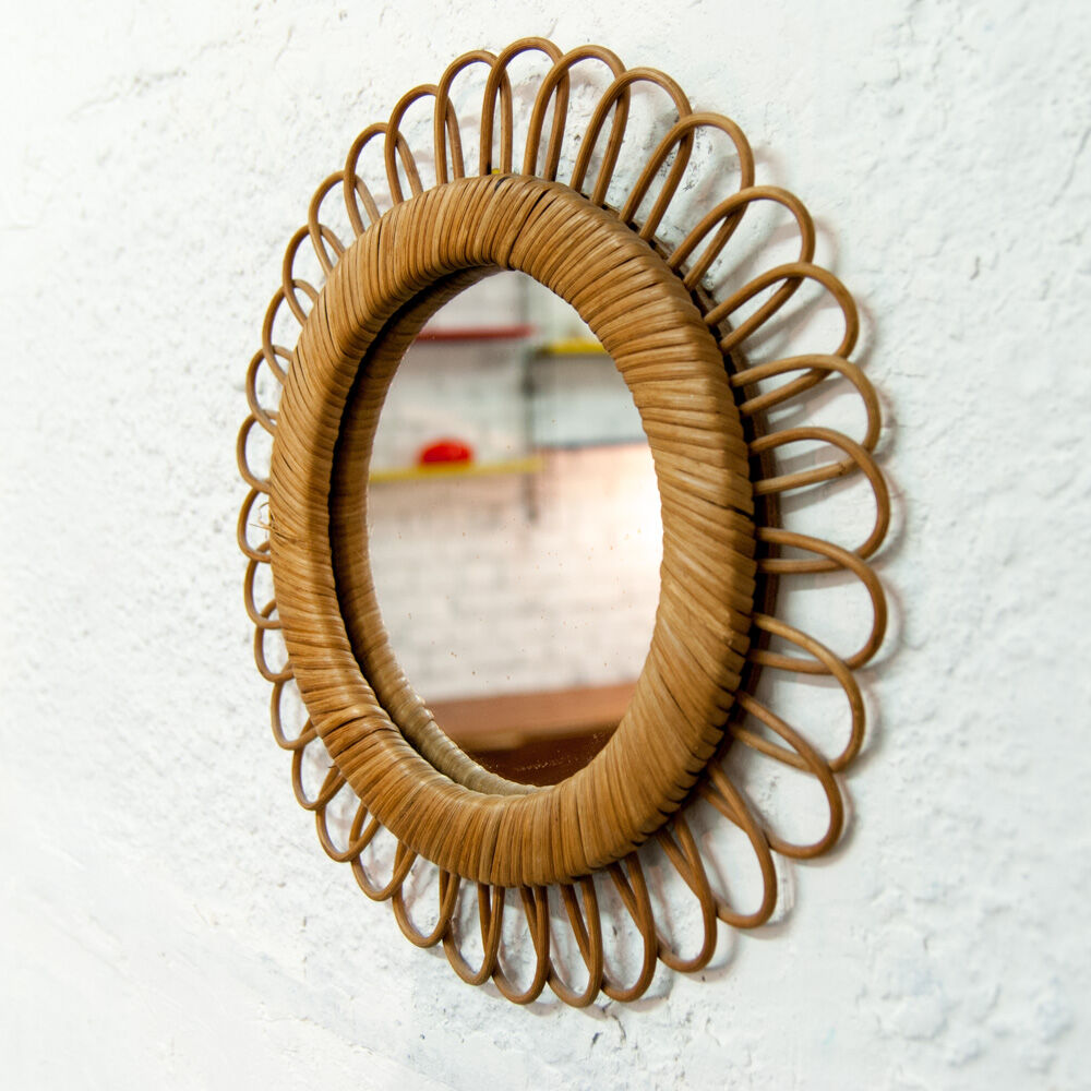 Sun rattan mirror 32x32cm