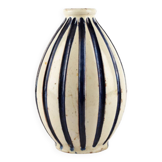Vase en céramique conçu par Alex Bruel pour Grimstrup Keramik Næstved, Danemark, années 1940.