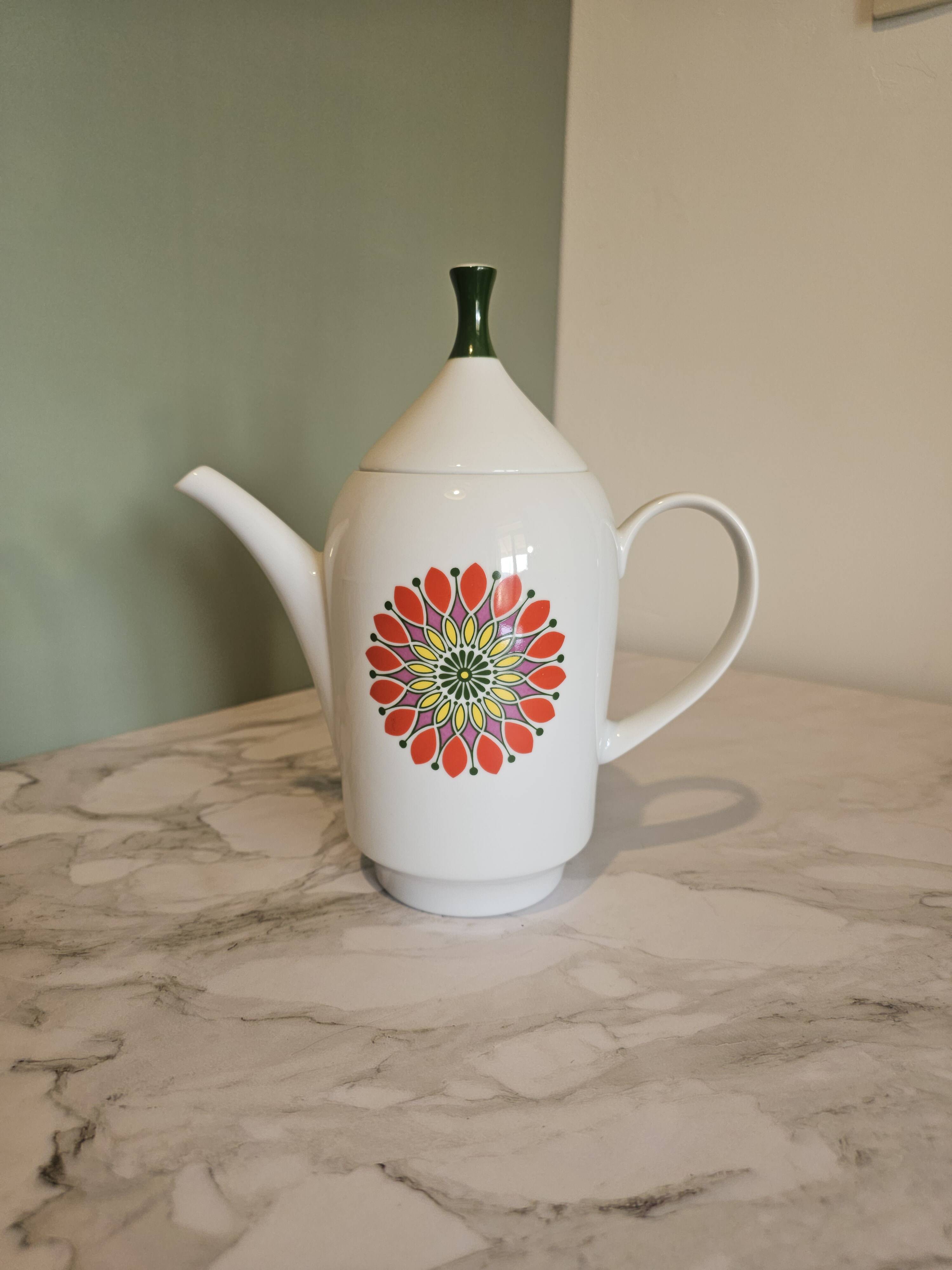 Vintage porcelain teapot Winterling