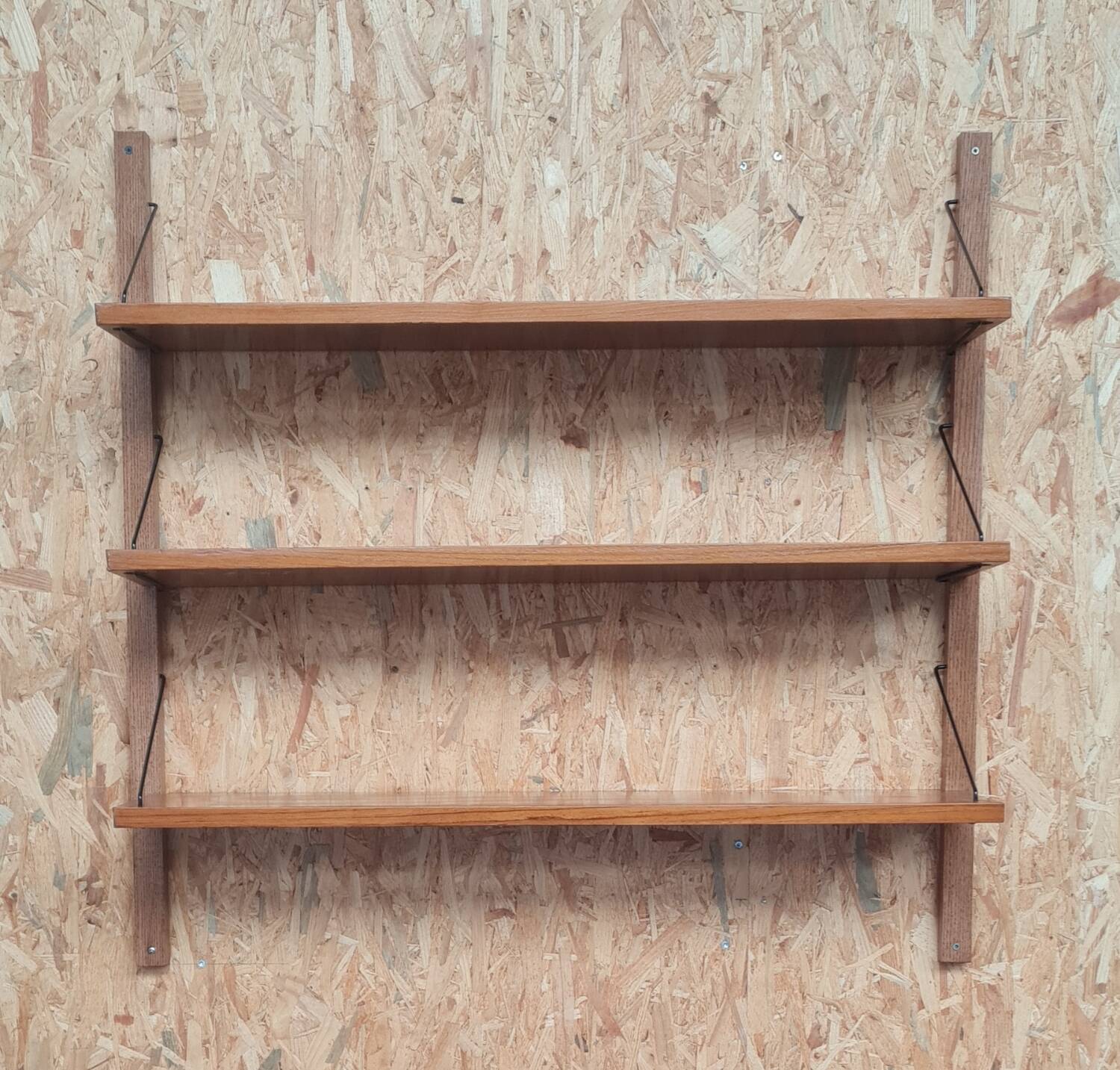 Teak wall shelf 1960