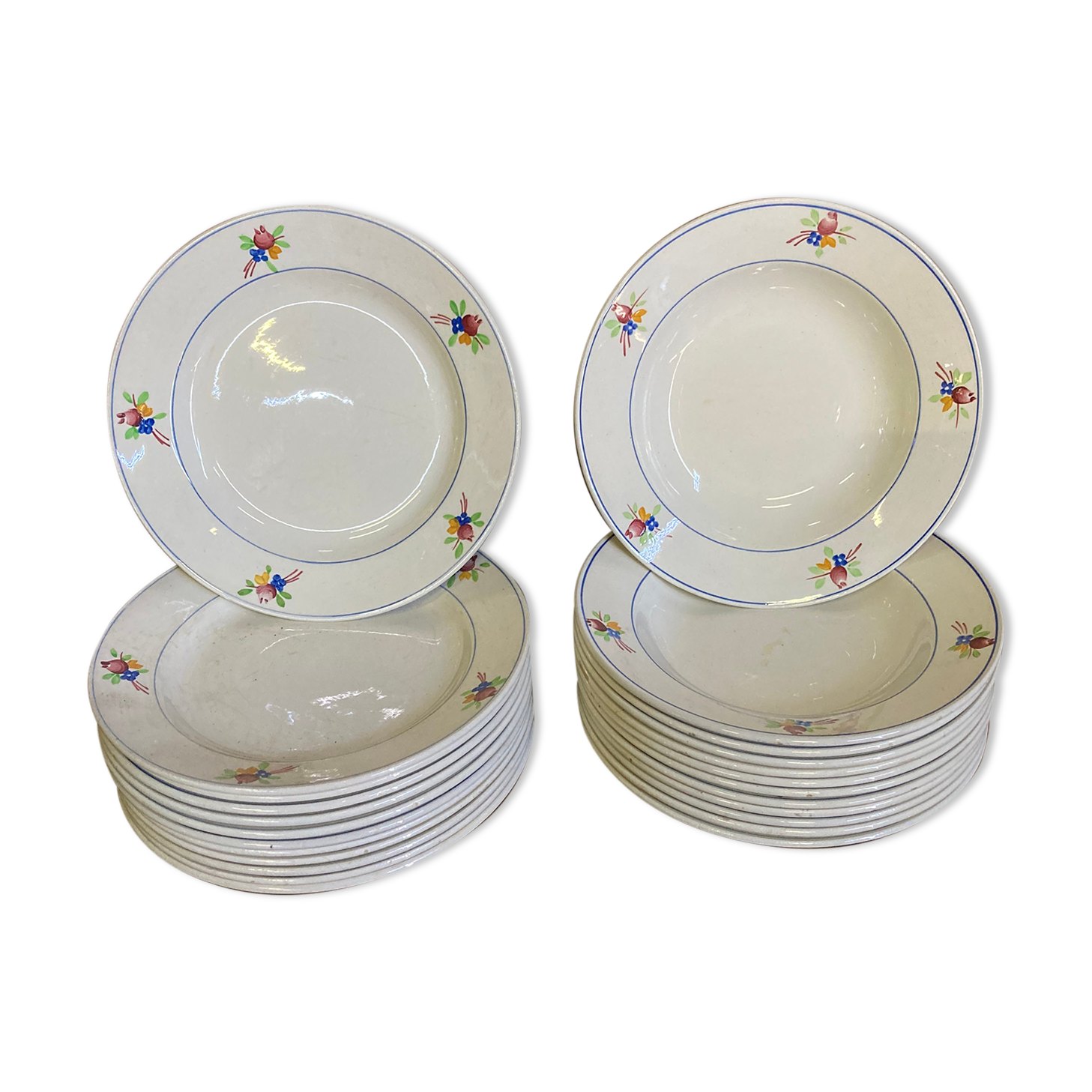 Service flat plates and hollow Gien model Nice.